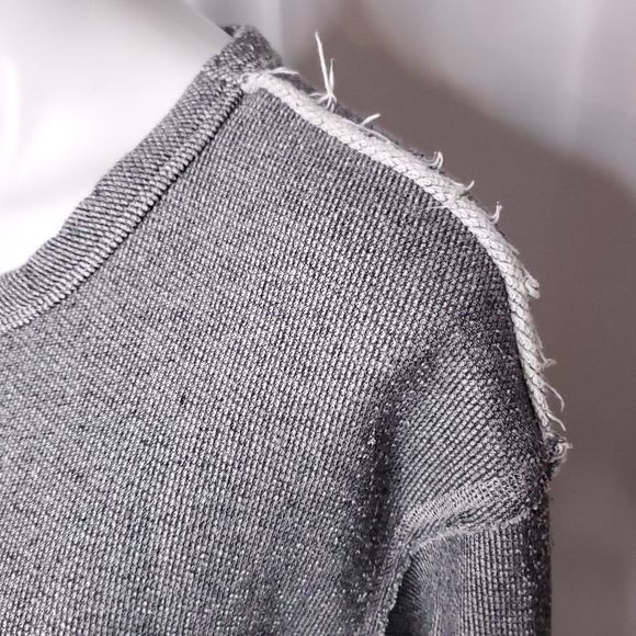 Nation LTD Raglan Frayed Hem Marled Knit slSweatshirt Blue White sz S - Picture 8 of 8